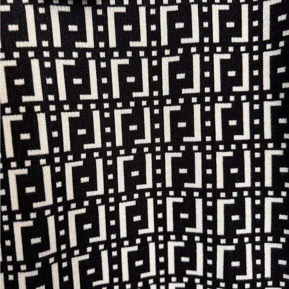 Say What Bodycon Black & White Geometric Print Long Sleeve Knit Dress Medium NWT - Picture 4 of 5